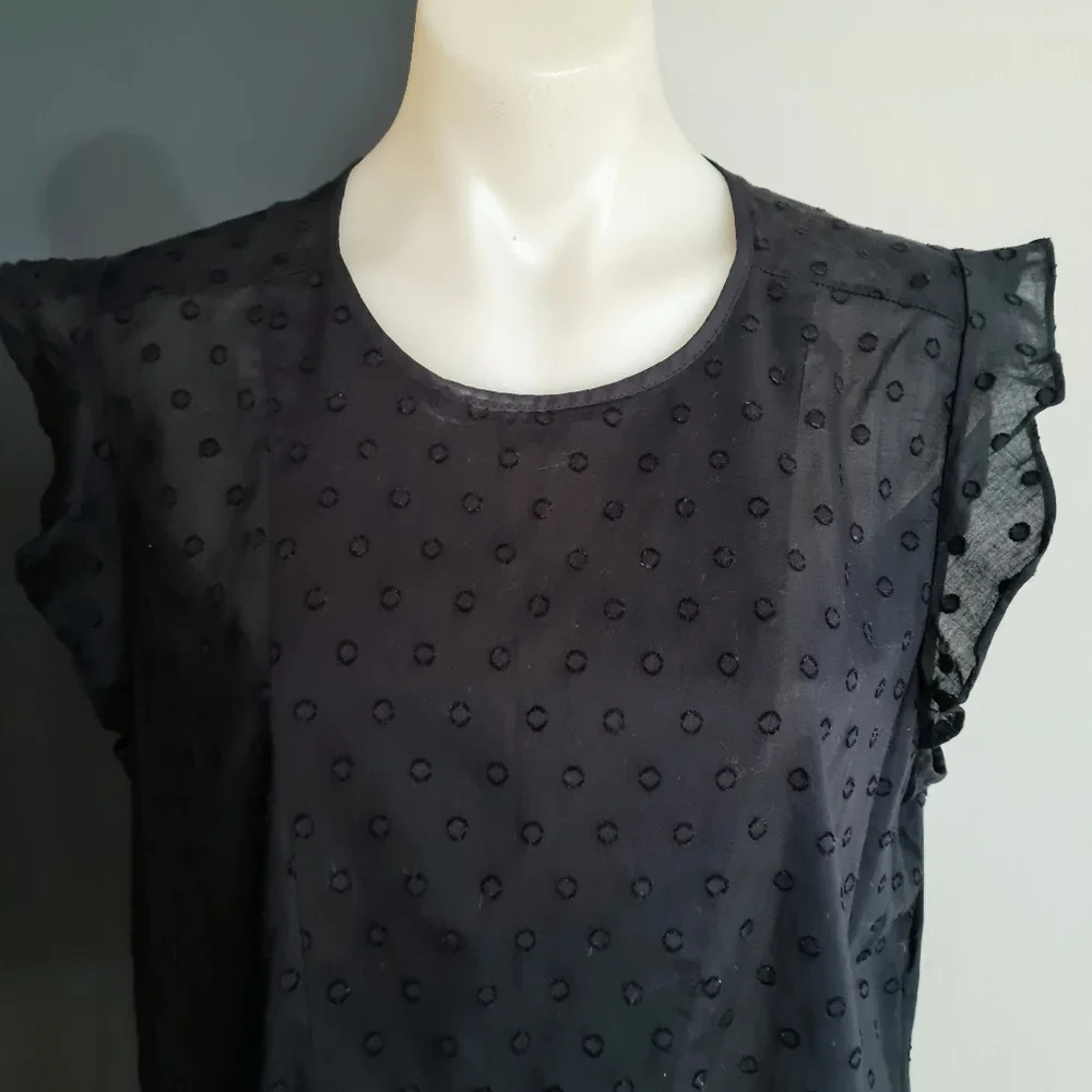 Women's size L 'COUNTRY ROAD' Gorgeous black frill sleeve cotton top - AS NEW - Picture 3 of 7